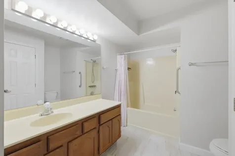 1729 Pebble Beach Court Hoffman Estates IL 60169