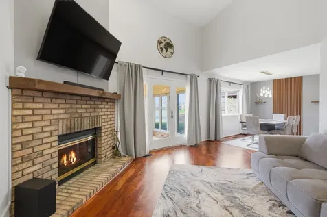 1729 Pebble Beach Court Hoffman Estates IL 60169
