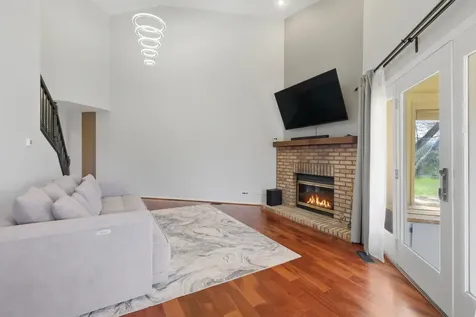 1729 Pebble Beach Court Hoffman Estates IL 60169