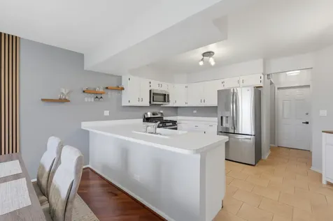 1729 Pebble Beach Court Hoffman Estates IL 60169