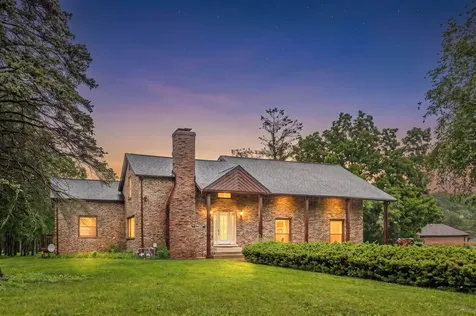 2330 Coach Road Long Grove IL 60047