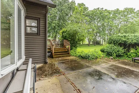 2330 Coach Road Long Grove IL 60047