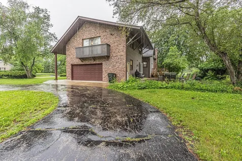 2330 Coach Road Long Grove IL 60047