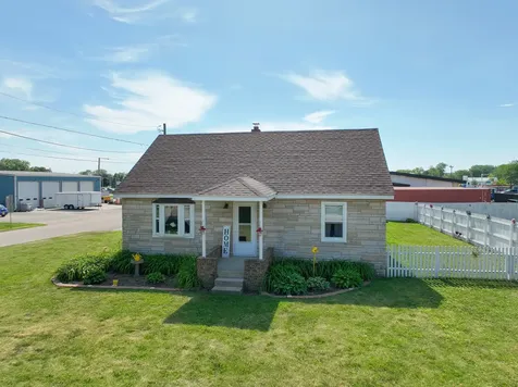 220 South First Street Elburn IL 60119