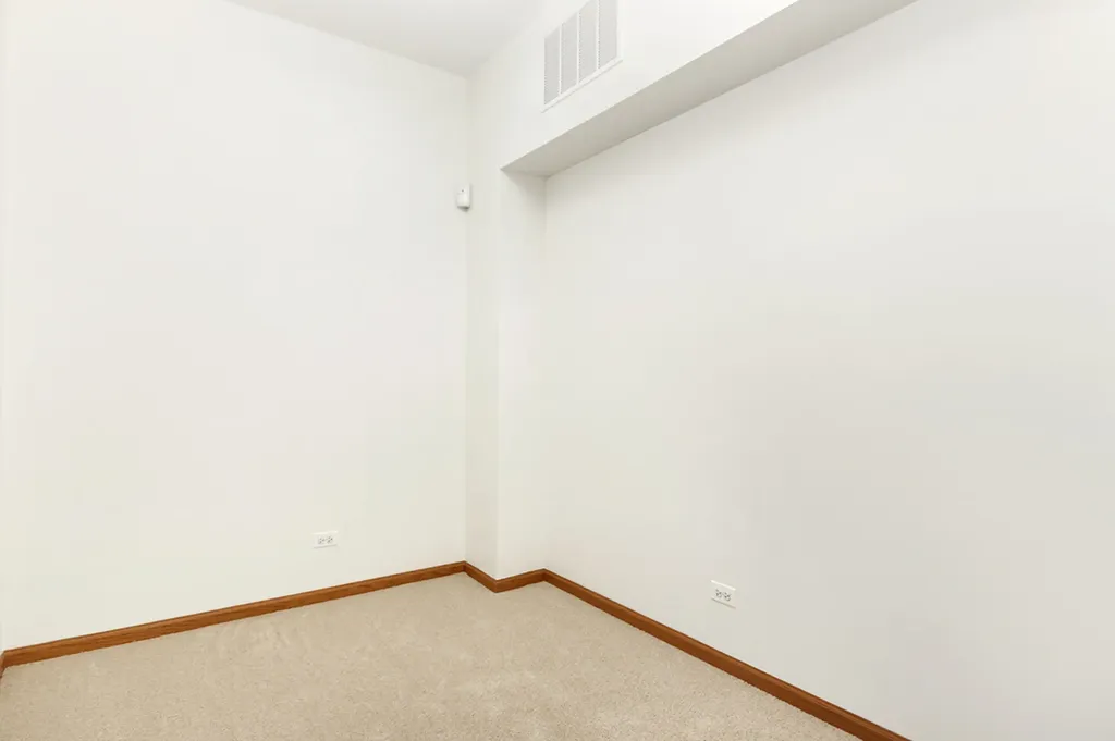 2285 Hudson Circle Aurora IL 60502