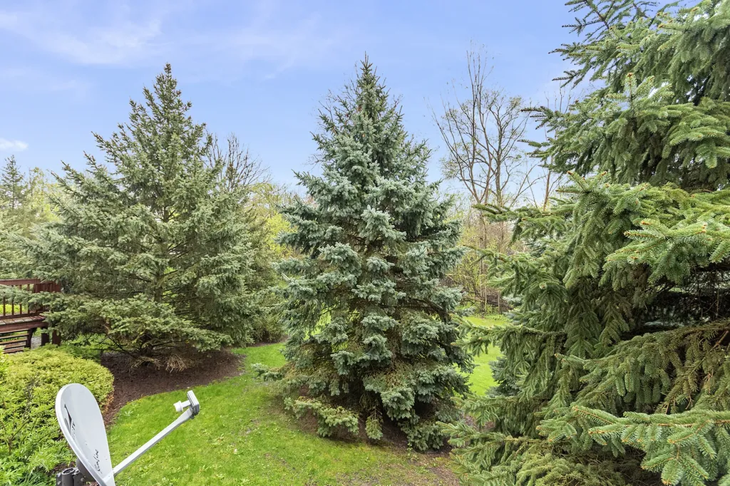 2285 Hudson Circle Aurora IL 60502