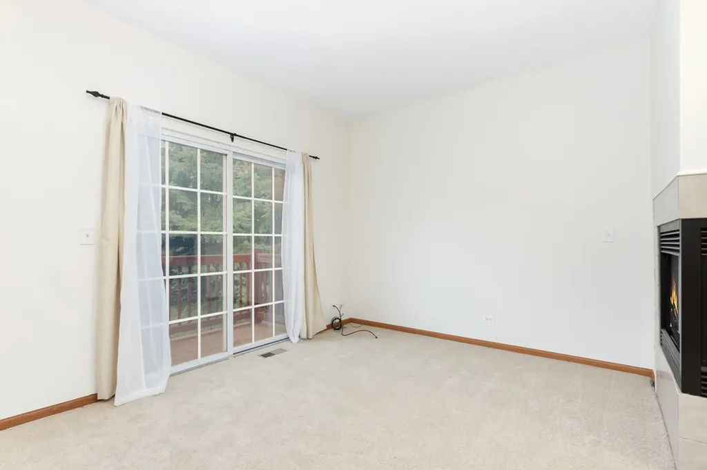 2285 Hudson Circle Aurora IL 60502