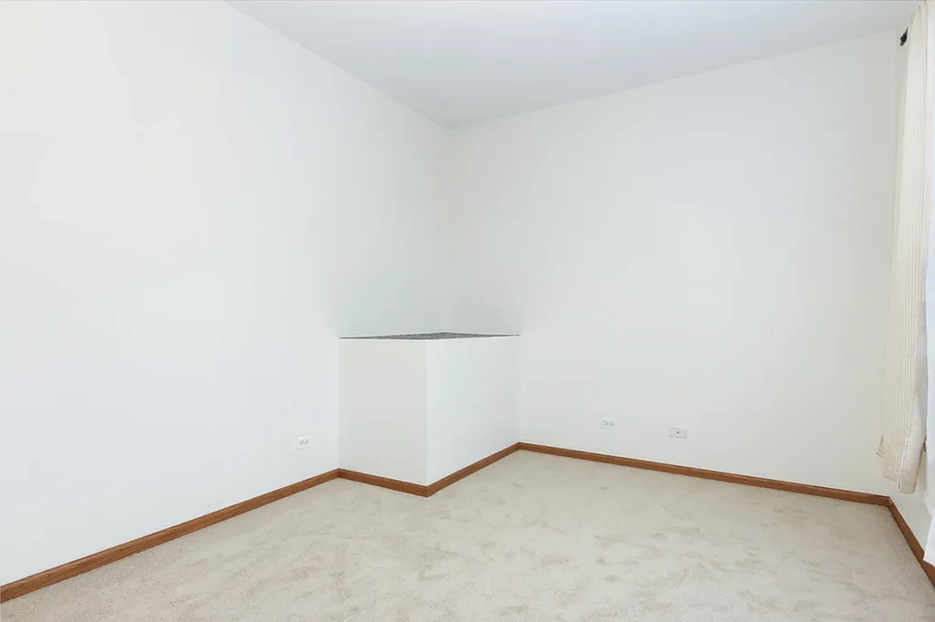 2285 Hudson Circle Aurora IL 60502