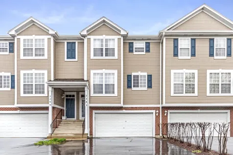 2285 Hudson Circle Aurora IL 60502