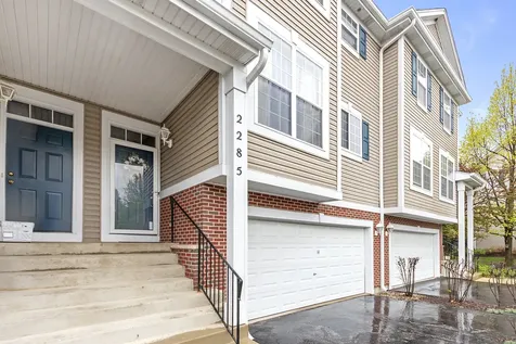 2285 Hudson Circle Aurora IL 60502