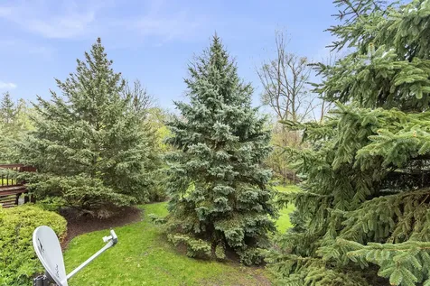2285 Hudson Circle Aurora IL 60502