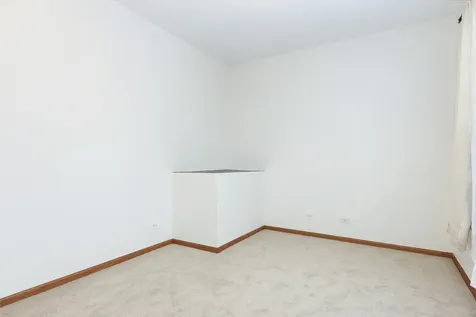 2285 Hudson Circle Aurora IL 60502