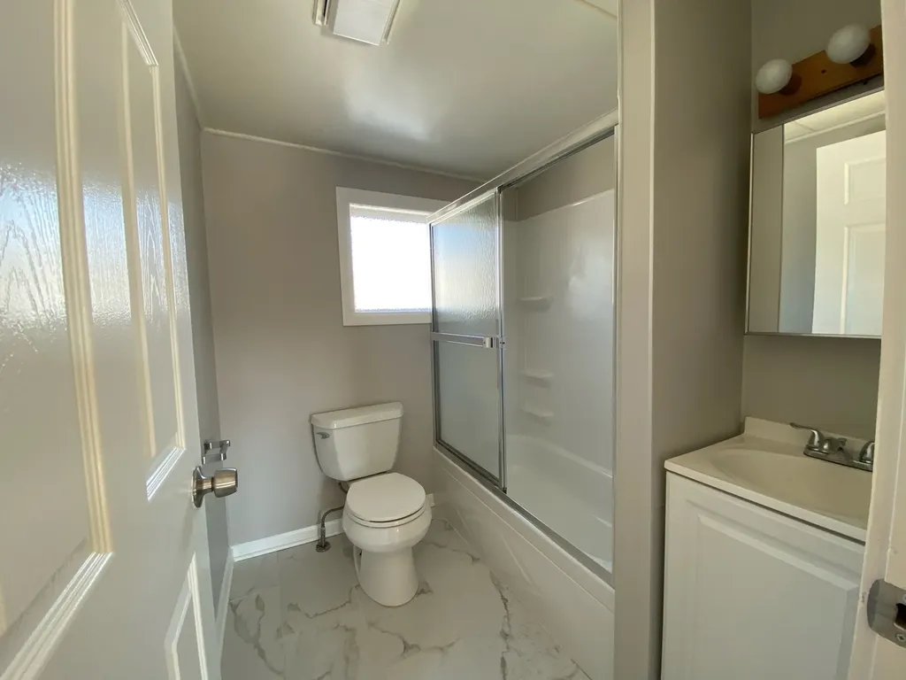 739 Iowa Avenue Aurora IL 60506