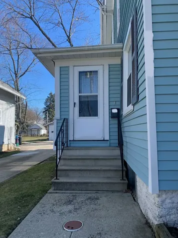 739 Iowa Avenue Aurora IL 60506