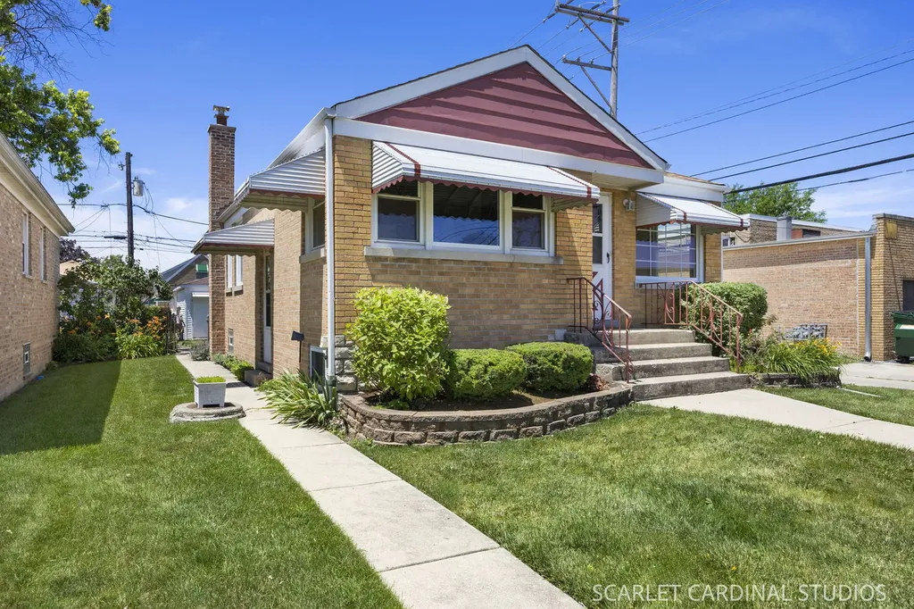 2216 South 11th Avenue North Riverside IL 60546