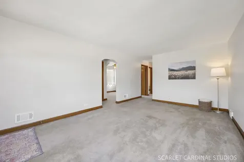 2216 South 11th Avenue North Riverside IL 60546