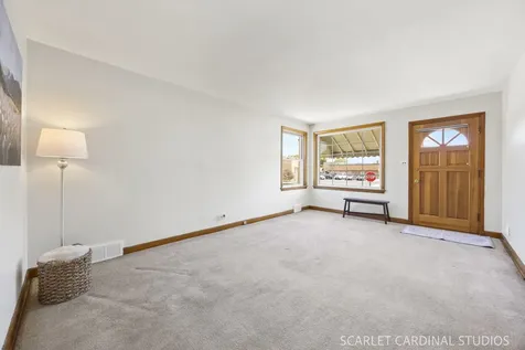 2216 South 11th Avenue North Riverside IL 60546