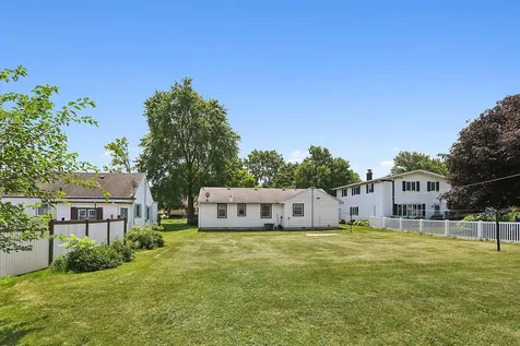 421 East South Street Peotone IL 60468