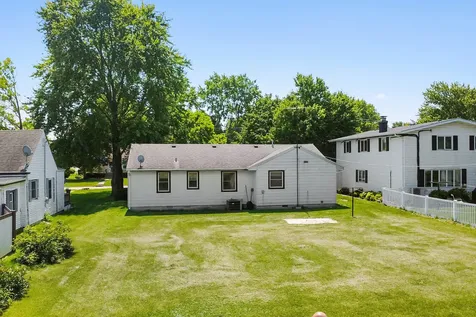 421 East South Street Peotone IL 60468