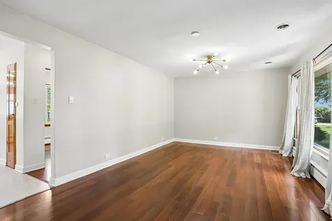 421 East South Street Peotone IL 60468