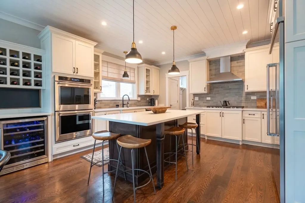 4224 Western Avenue Western Springs IL 60558