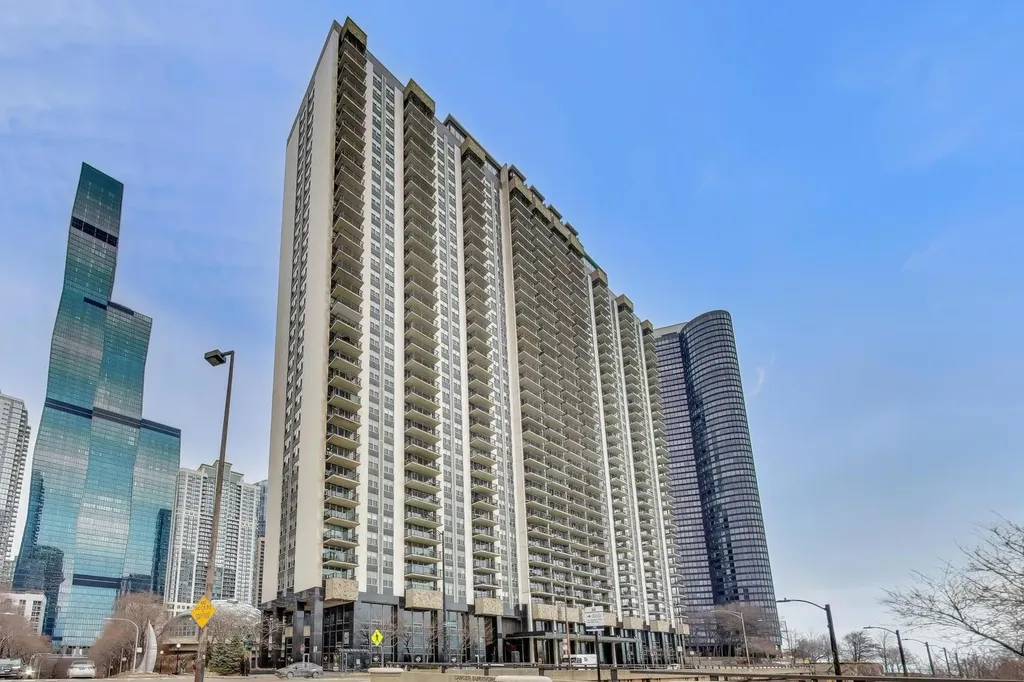 400 East Randolph Street Chicago IL 60601