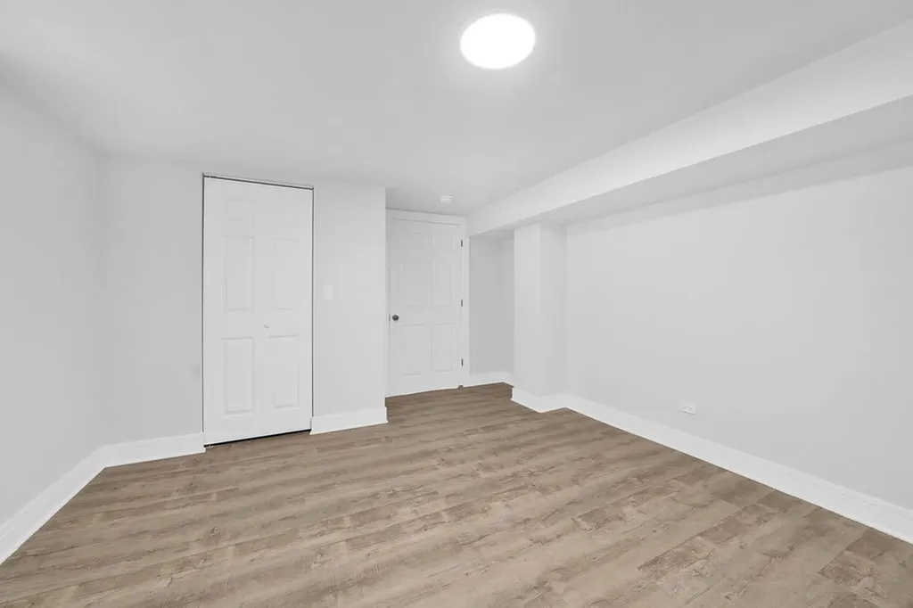 1924 West Marquette Road Chicago IL 60636