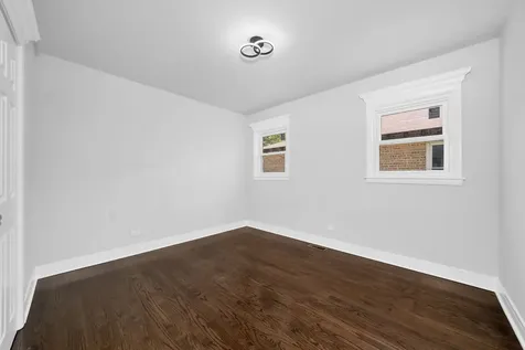 1924 West Marquette Road Chicago IL 60636