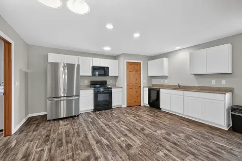 927 Foley Road Belvidere IL 61008