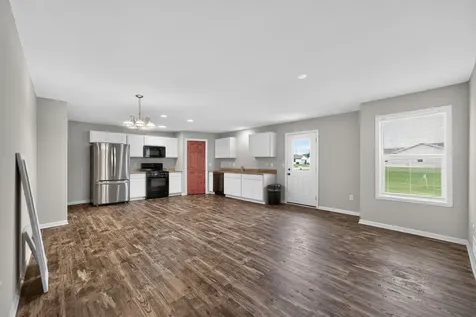 927 Foley Road Belvidere IL 61008