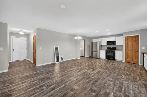 927 Foley Road Belvidere IL 61008