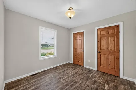 927 Foley Road Belvidere IL 61008