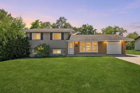 1680 Highland Boulevard Hoffman Estates IL 60169