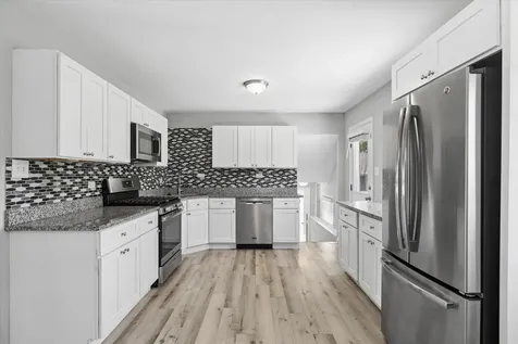 1680 Highland Boulevard Hoffman Estates IL 60169