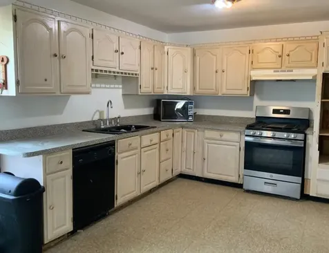 110 Zurich Road Joliet IL 60436