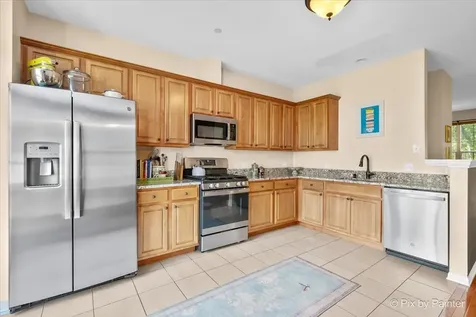 471 East Railroad Avenue Bartlett IL 60103