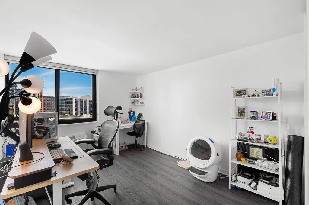1221 North Dearborn Street Chicago IL 60610