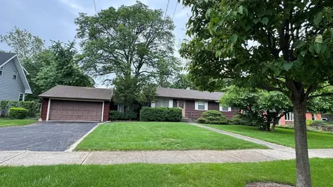 814 East Illinois Street Wheaton IL 60187