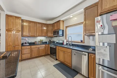 6252 West Cuyler Avenue Chicago IL 60634