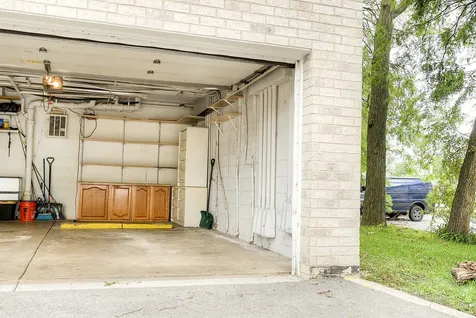 5242 West 79th Street Burbank IL 60459