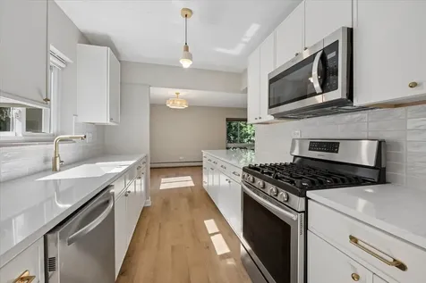 203 North Kenilworth Avenue Oak Park IL 60302