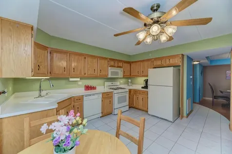 9420 South Melvina Avenue Oak Lawn IL 60453