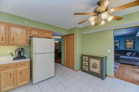 9420 South Melvina Avenue Oak Lawn IL 60453