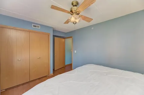9420 South Melvina Avenue Oak Lawn IL 60453
