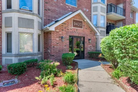 9420 South Melvina Avenue Oak Lawn IL 60453
