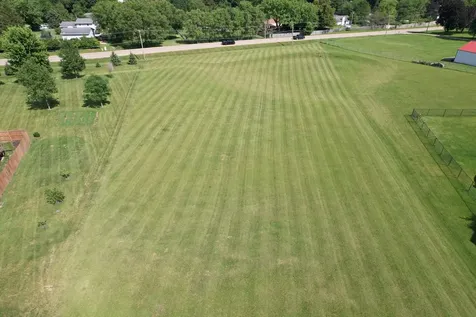 1353 Joanne Terrace Byron IL 61010