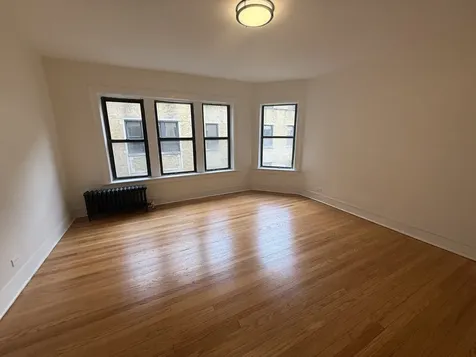 7355 North Damen Avenue Chicago IL 60645