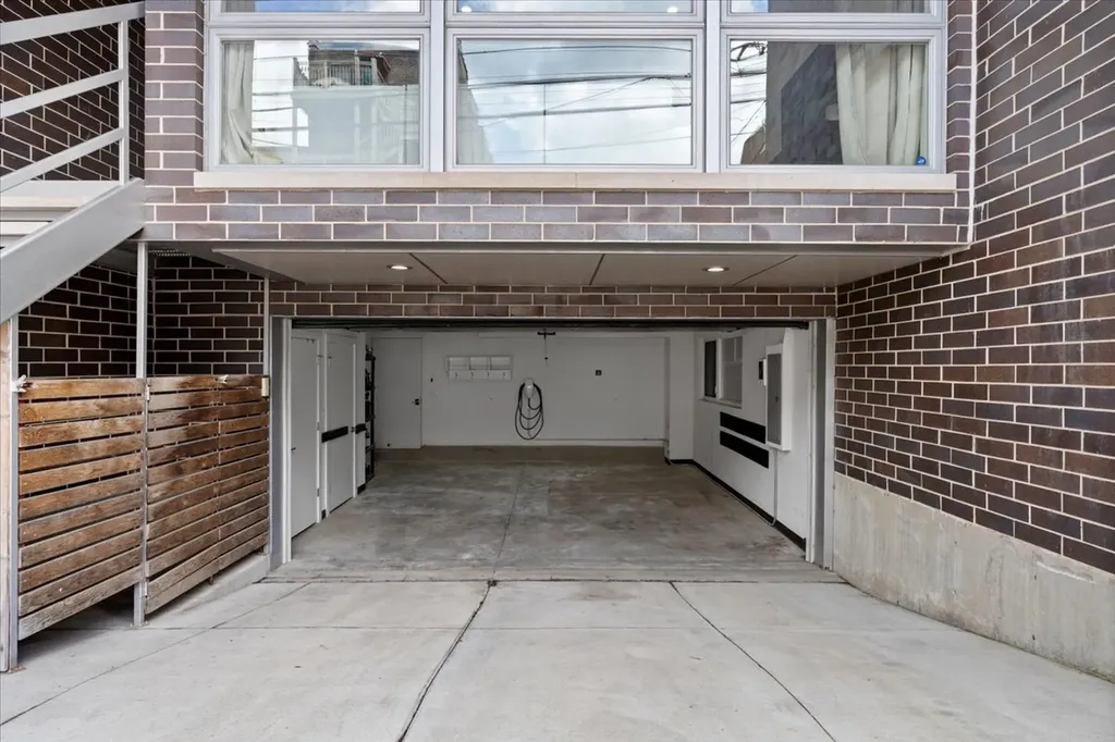 1339 West Ancona Street Chicago IL 60642