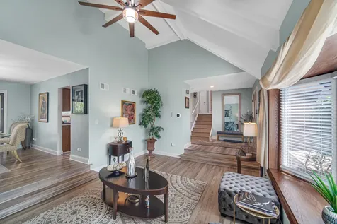 20905 London Drive Olympia Fields IL 60461