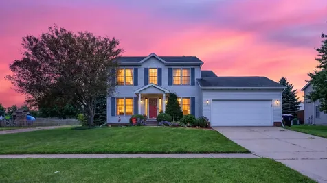 2913 Clearwater Avenue Bloomington IL 61704